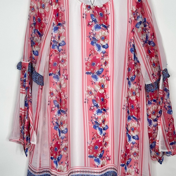 As U Wish A Line Bell sleeve blue/red/white loose fit dress size XL 100% poly - Picture 4 of 13